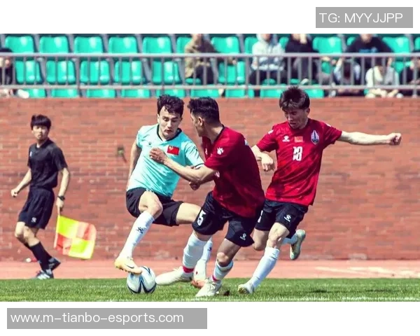 精彩足球比赛全场视频回放尽享每一个进球瞬间与激烈对抗场面 精彩足球比赛全场视频回放尽享每一个进球瞬间与激烈对抗场面